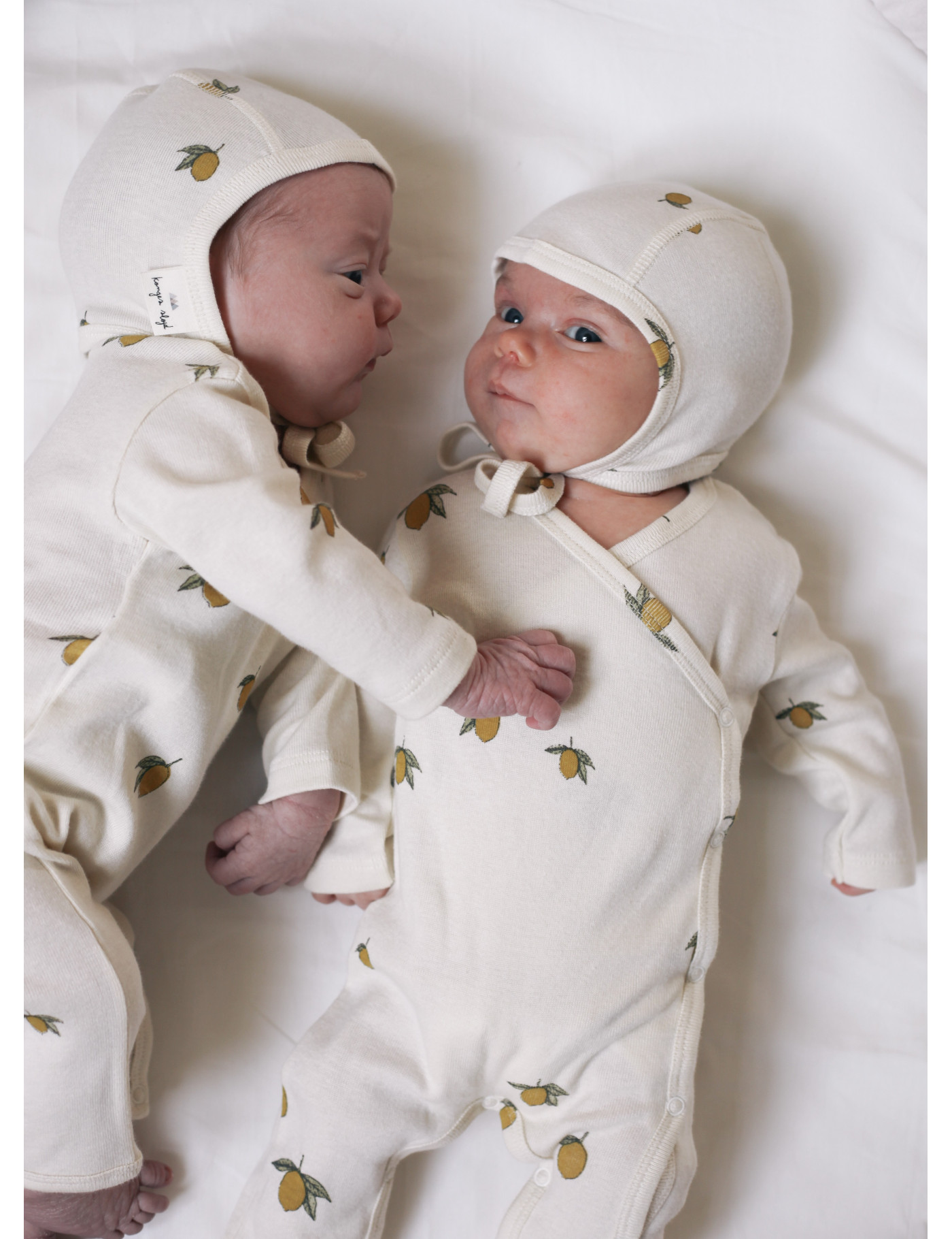 Śpioszki kopertowe Onesie, Lemon, Konges Sløjd Śpioszki kopertowe Onesie, Lemon, Konges Sløjd