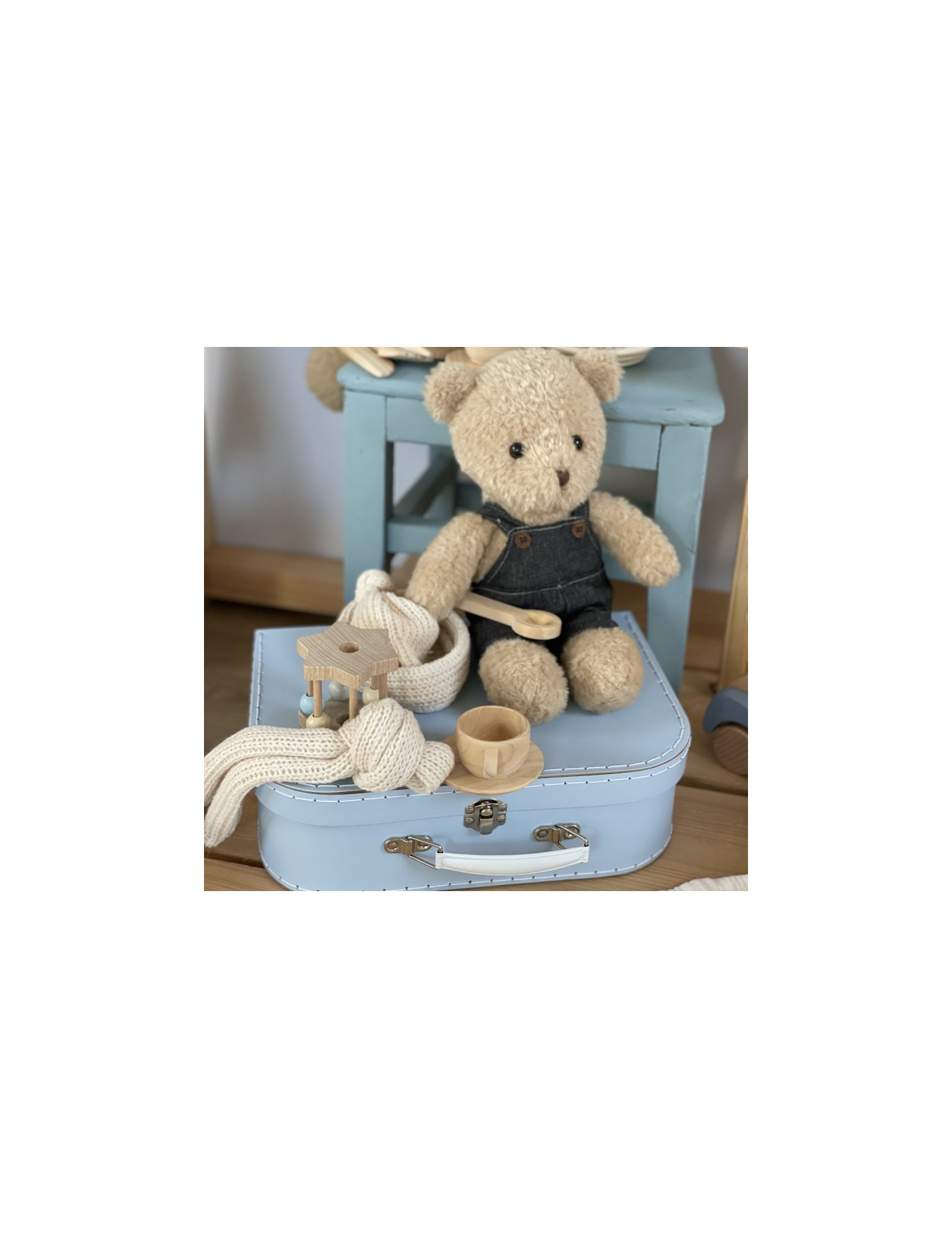 Egmont Toys, Miś Morris z ubraniami w walizce Egmont Toys, Miś Morris z ubraniami w walizce