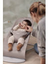 BabyBjörn leżaczek BLISS Woven, Sand Grey (rama Light Grey, Petal Quilt)
