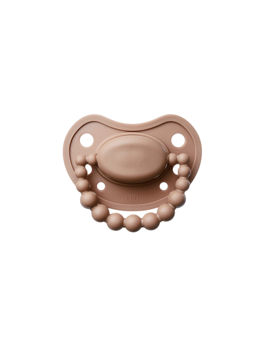 Smoczek pozycjonujący LUU Kids Milk Hazelnut