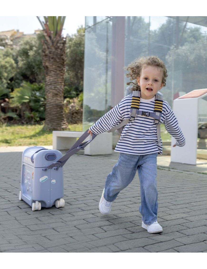 JetKids™ od Stokke® Arctic Blue dziecięca walizka na kółkach rozkładana jako łóżeczko