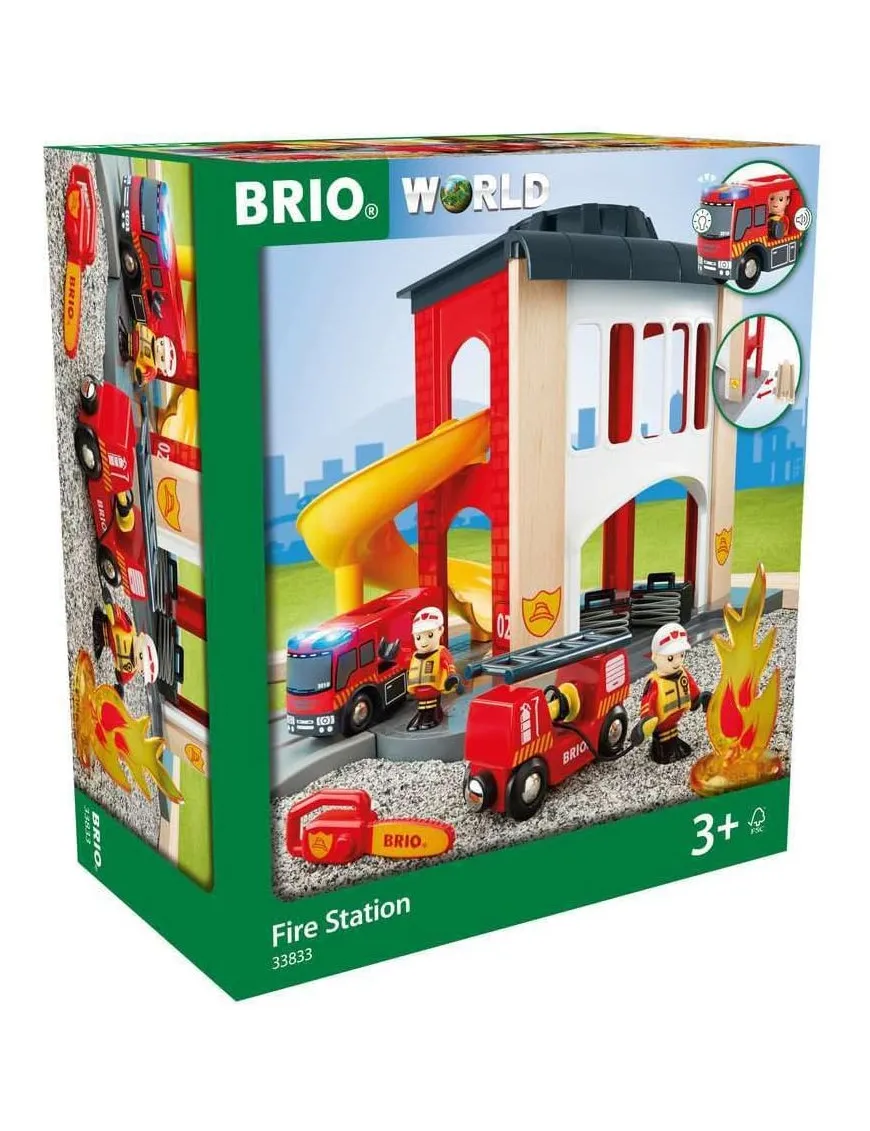 BRIO World Duża remiza strażacka.