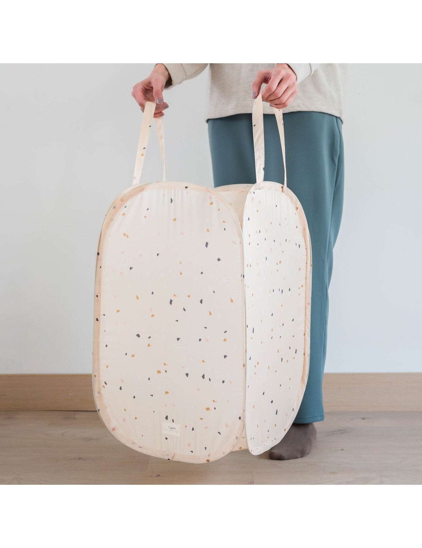 Składany kosz na pranie Pop-Up – Terrazzo Beige 3Sprouts