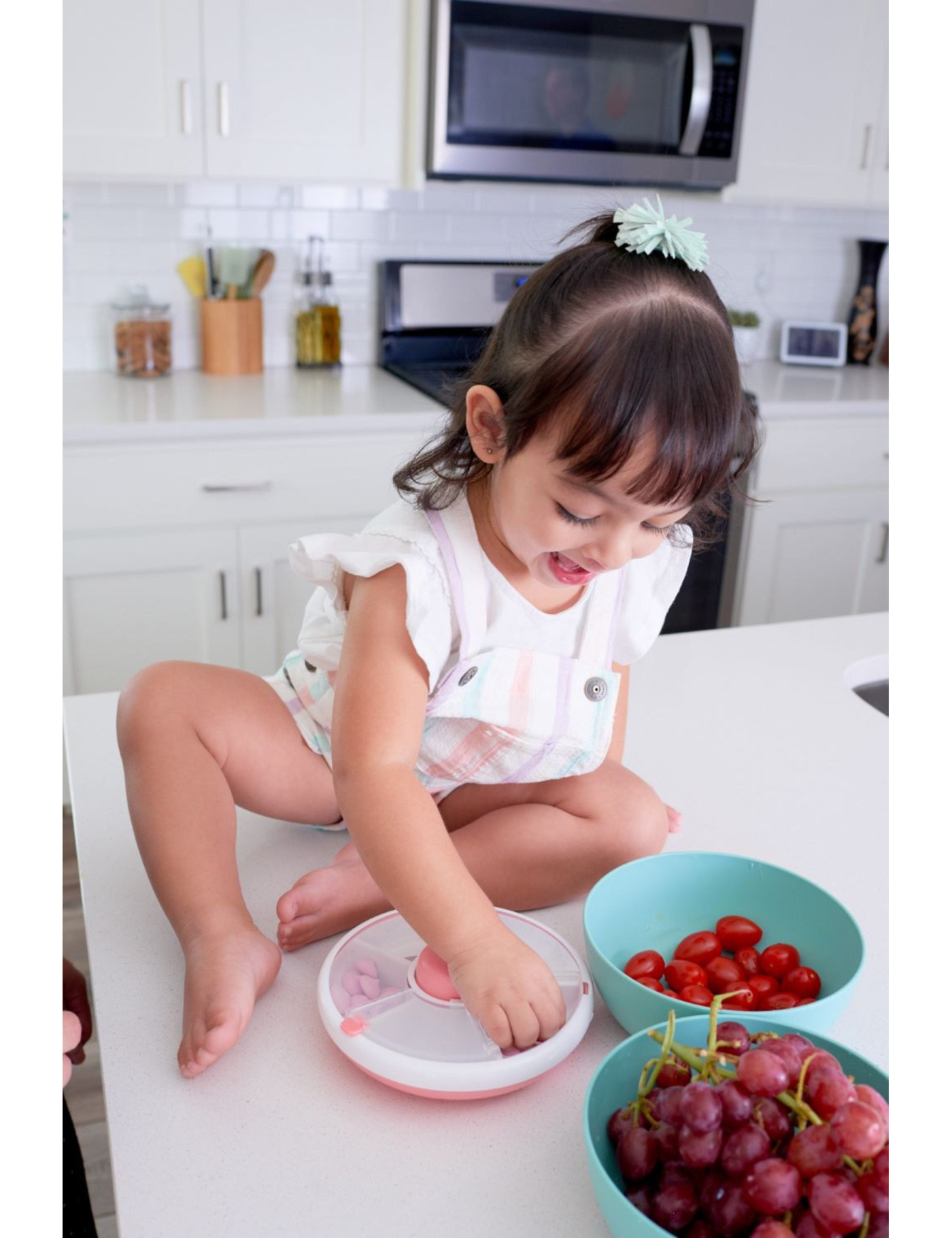 GoBe Pojemnik na przekąski Snack Spinner Coral Pink