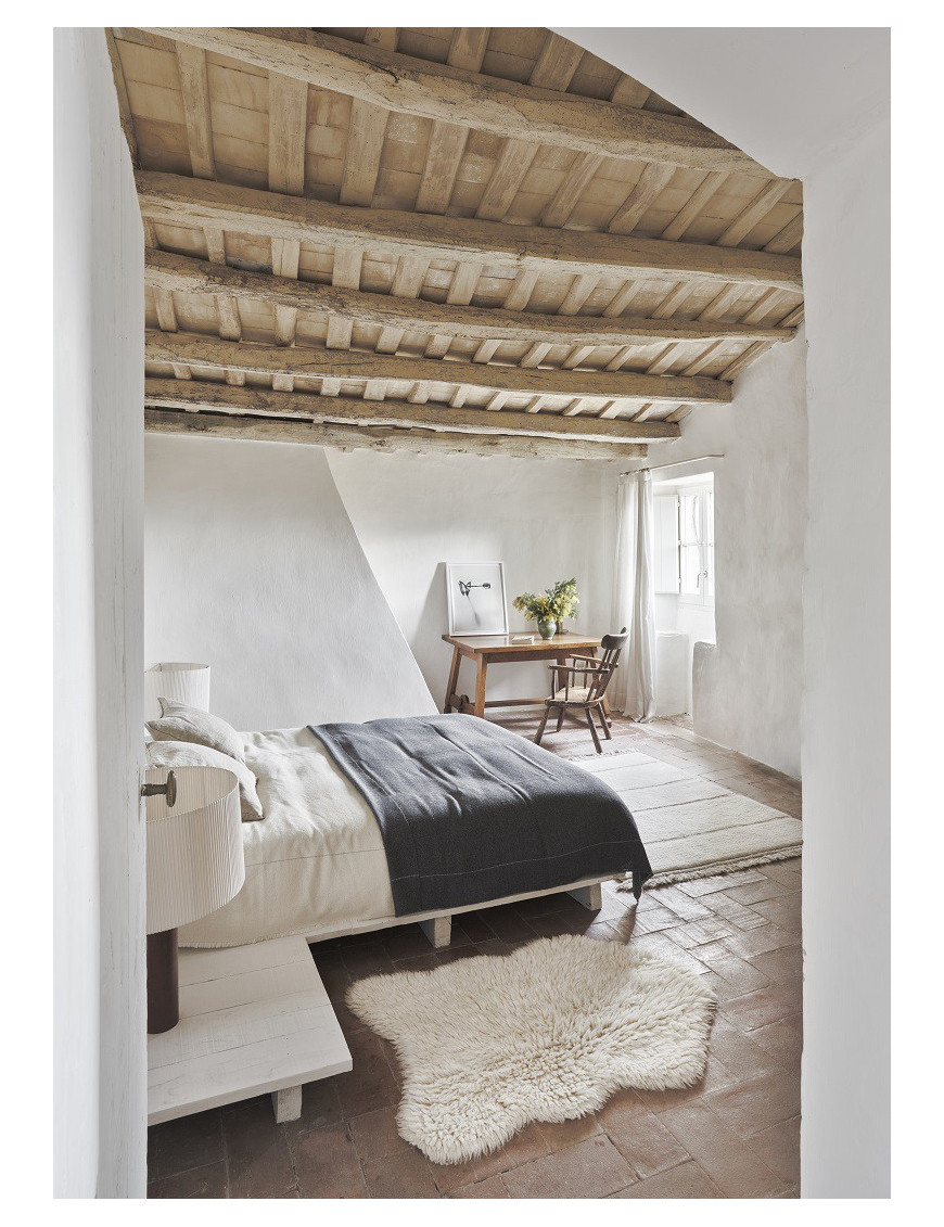 Dywan wełniany Woolly White 75x110 cm Lorena Canals