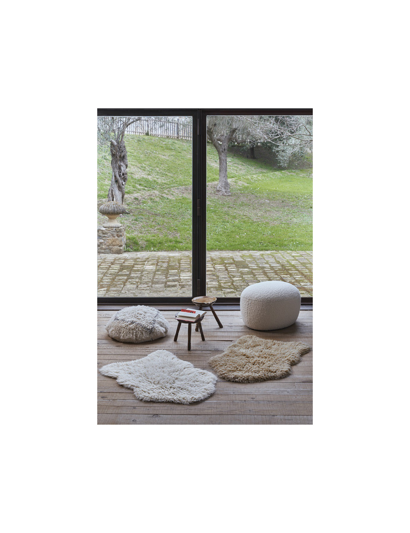 Dywan wełniany Woolly White 75x110 cm Lorena Canals