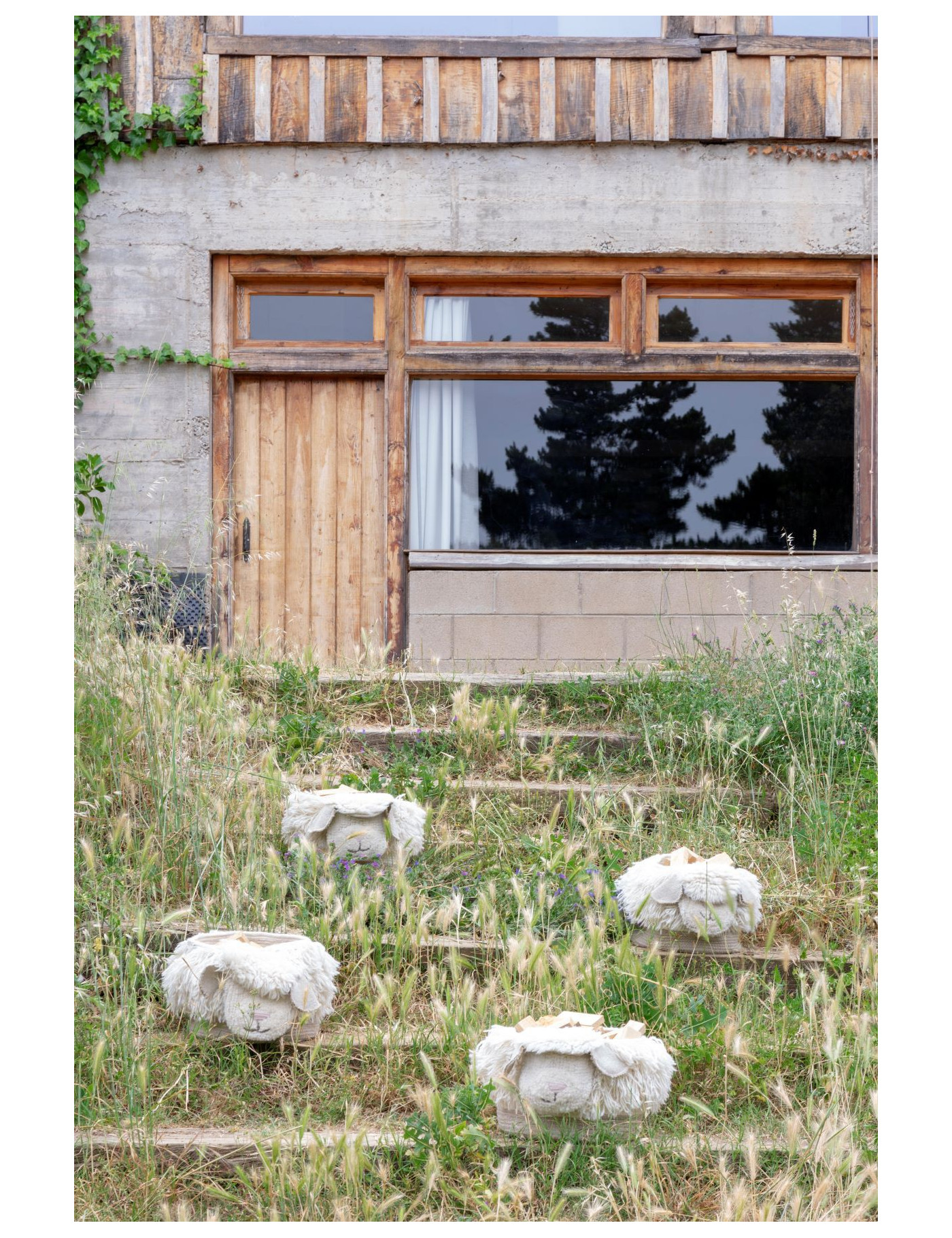 Kosz Pink Nose Sheep Lorena Canals Kosz Pink Nose Sheep Lorena Canals