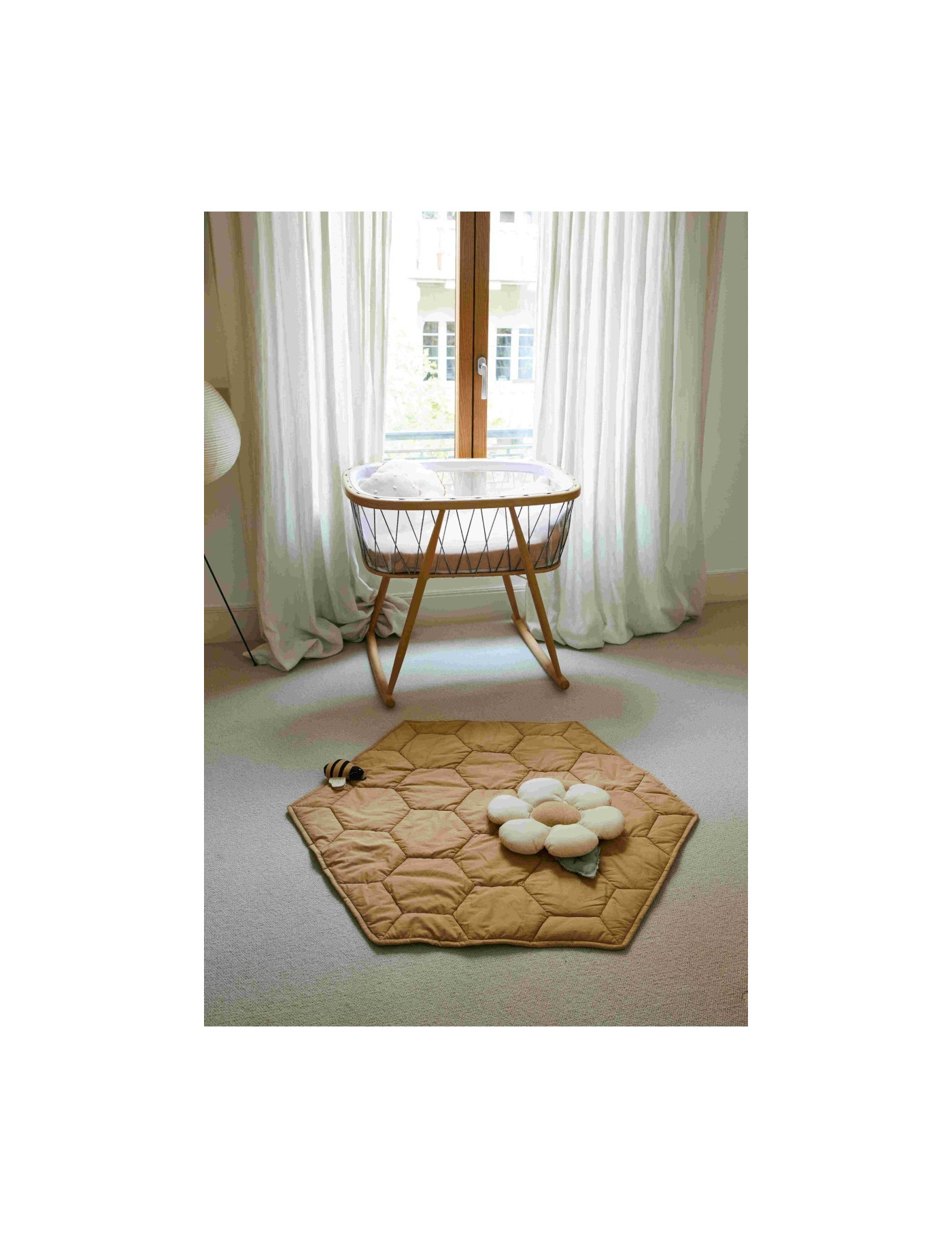 Mata do zabawy Honeycomb 100 x 100 cm, Planet Bee, Lorena Canals