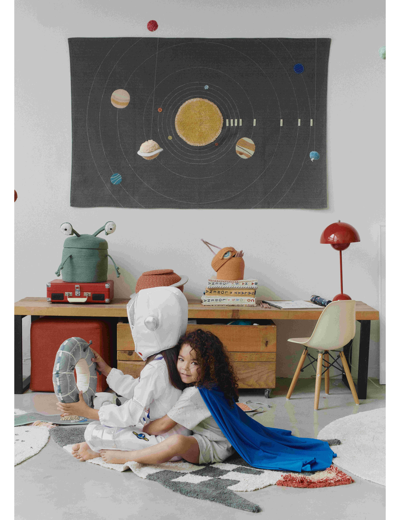 Kosz dekoracyjny Alien Zog, "Mom, I want to be an astronaut" Lorena Canals