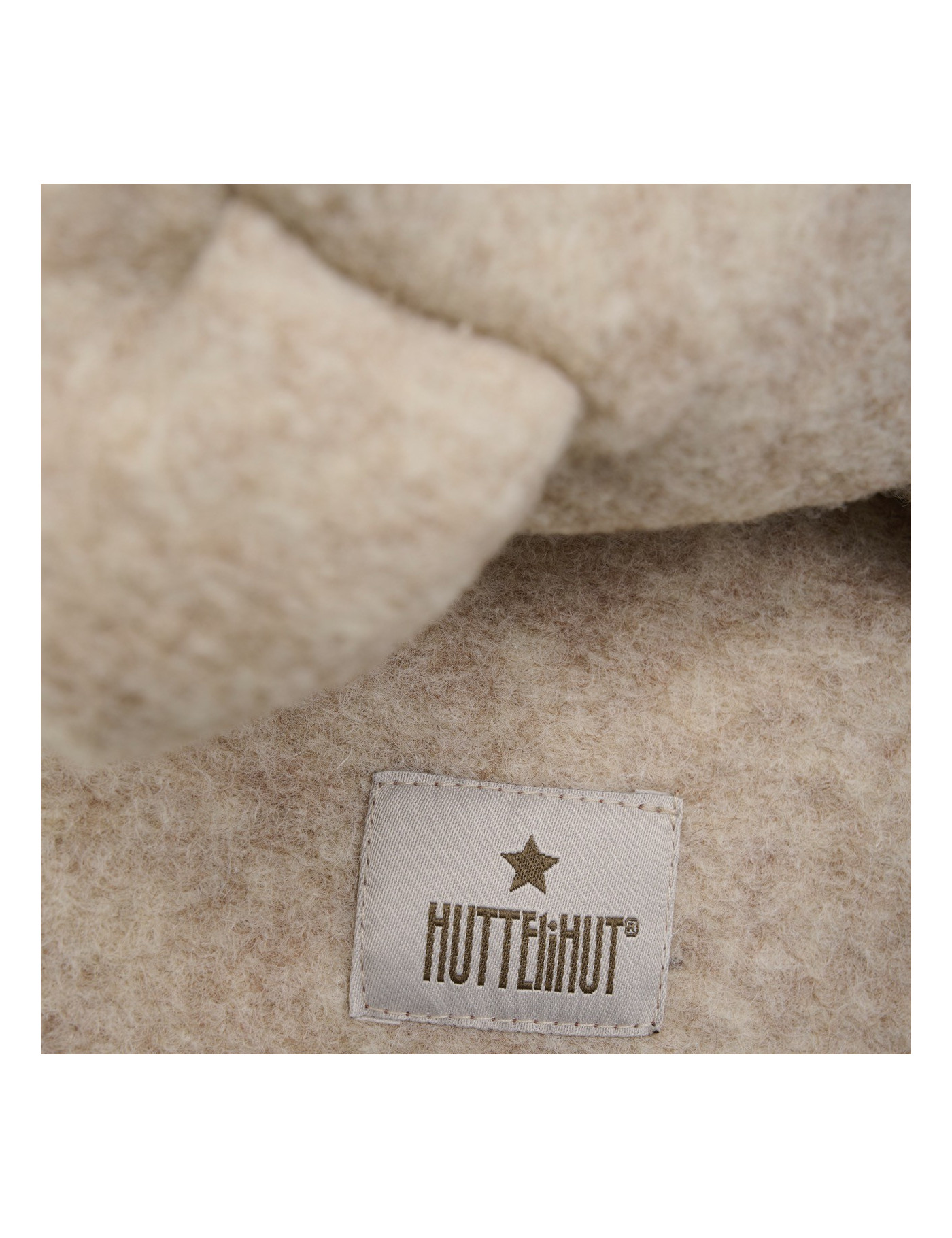 HUTTEliHUT – Wełniana kominiarka z uszkami SAND