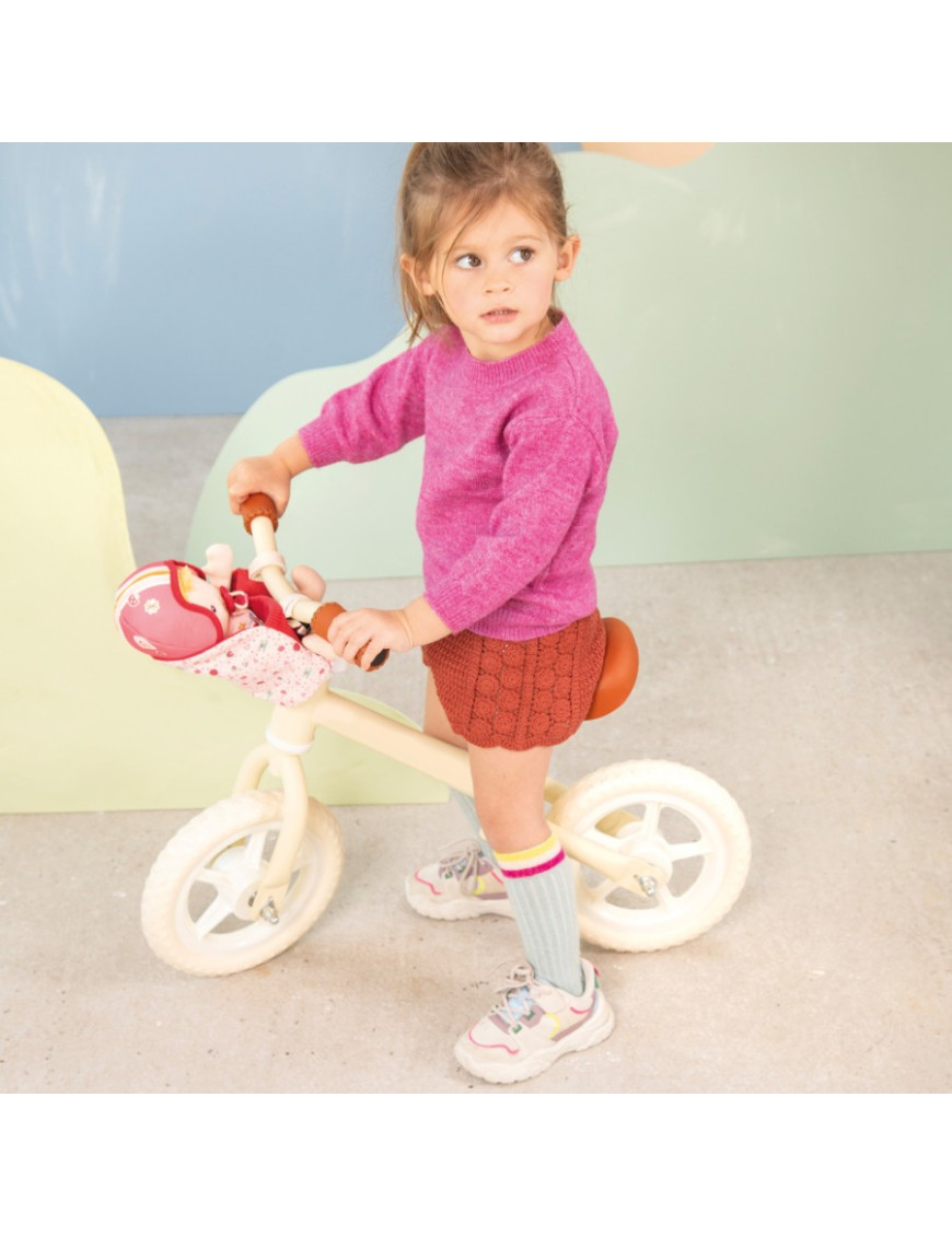 Lilliputiens Lalka dzidziuś w foteliku rowerowym z komforterem i kaskiem Lena 18 m+ Lilliputiens Lalka dzidziuś w foteliku rowerowym z komforterem i kaskiem Lena 18 m+