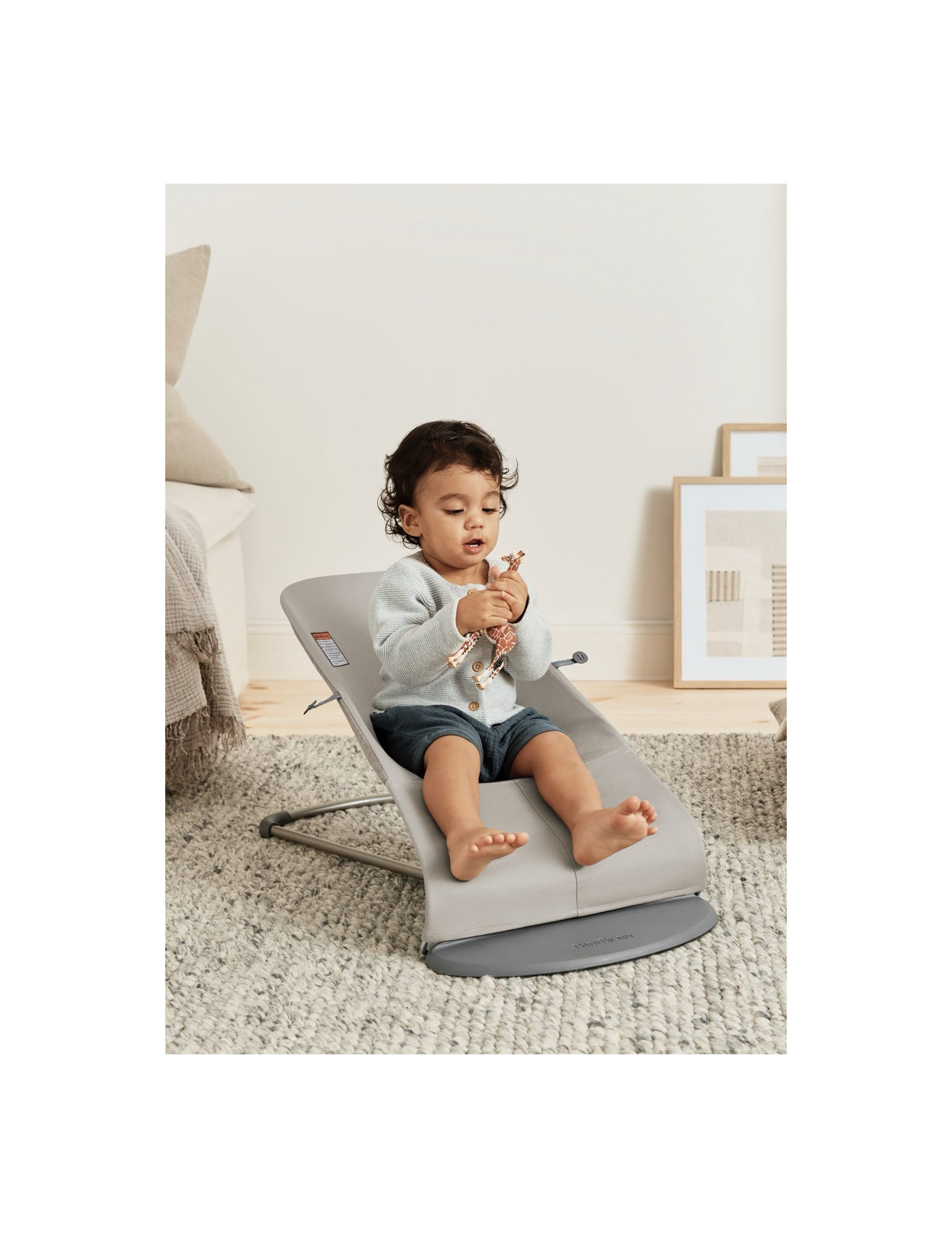 BABYBJORN - leżaczek BLISS 3D Jersey, Piaskowoszary BABYBJORN - leżaczek BLISS 3D Jersey, Piaskowoszary