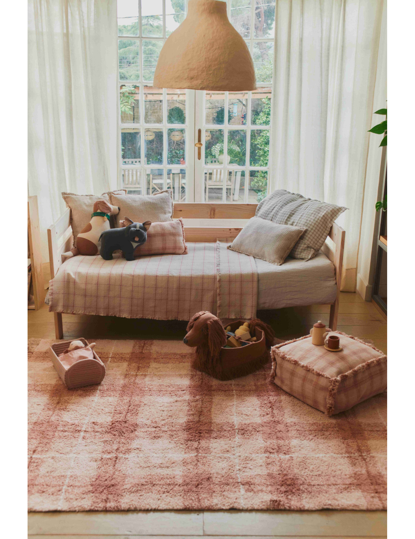 Dywan Tartan – Rose 90×120 cm Wouf Wouf, Lorena Canals Dywan Tartan – Rose 90×120 cm Wouf Wouf, Lorena Canals
