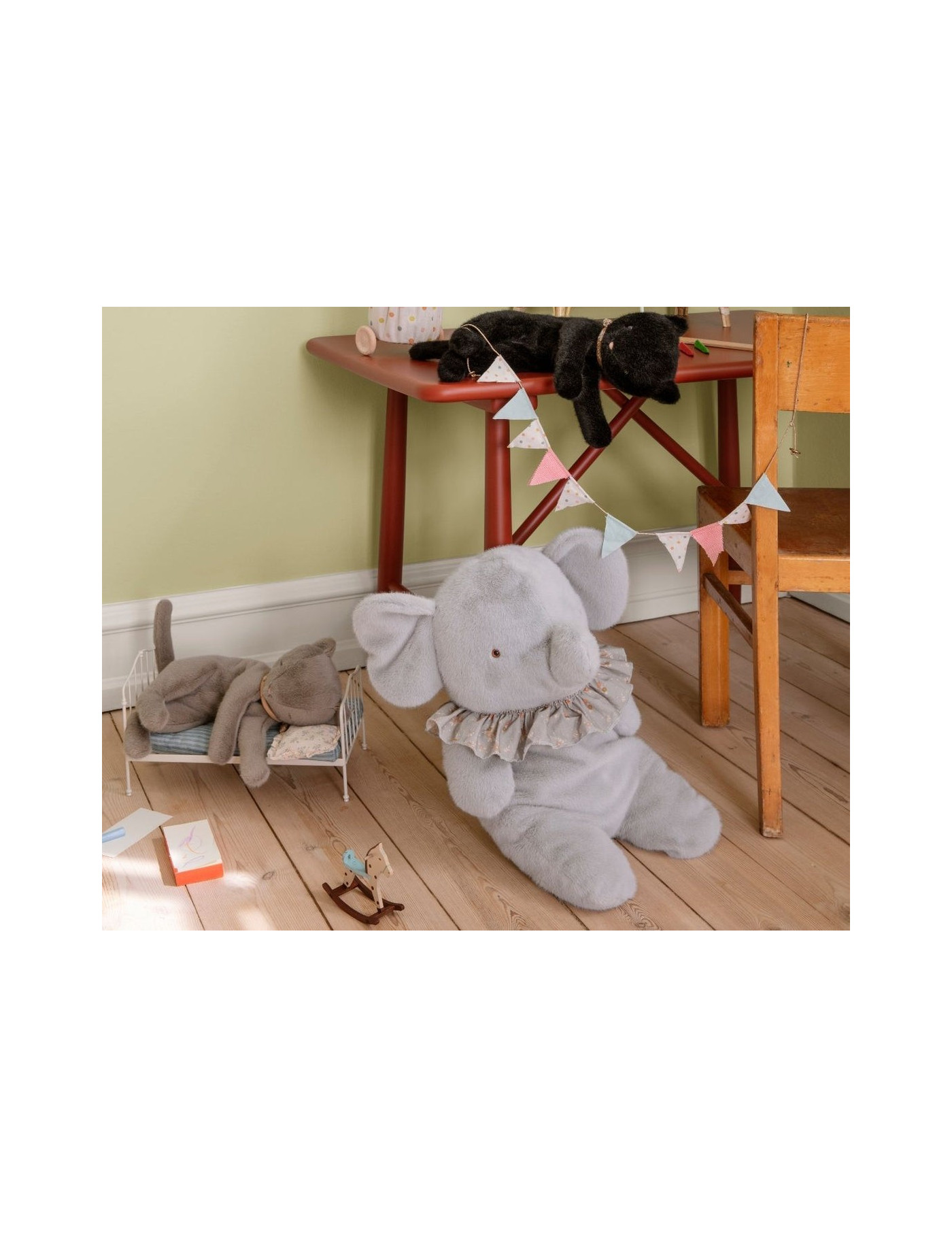 Sleeping Kitten Plush, Medium – Black – miękki, śpiący kotek do przytulania