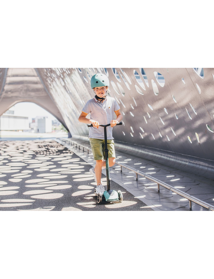SCOOTANDRIDE Highwaykick 5 LED Hulajnoga trójkołowa balansowa ze świecącymi kółkami 5+ Steel