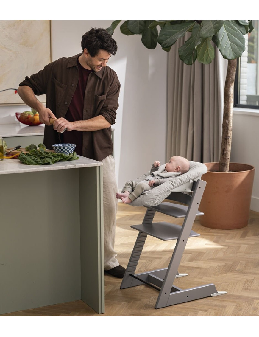 Zestaw krzesła Tripp Trapp® + zestaw dla noworodków Tripp Trapp®​ Vanilla White