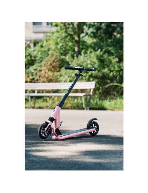 MICRO Hulajnoga SPRITE SUSPENSION z przednim zawieszeniem Pink