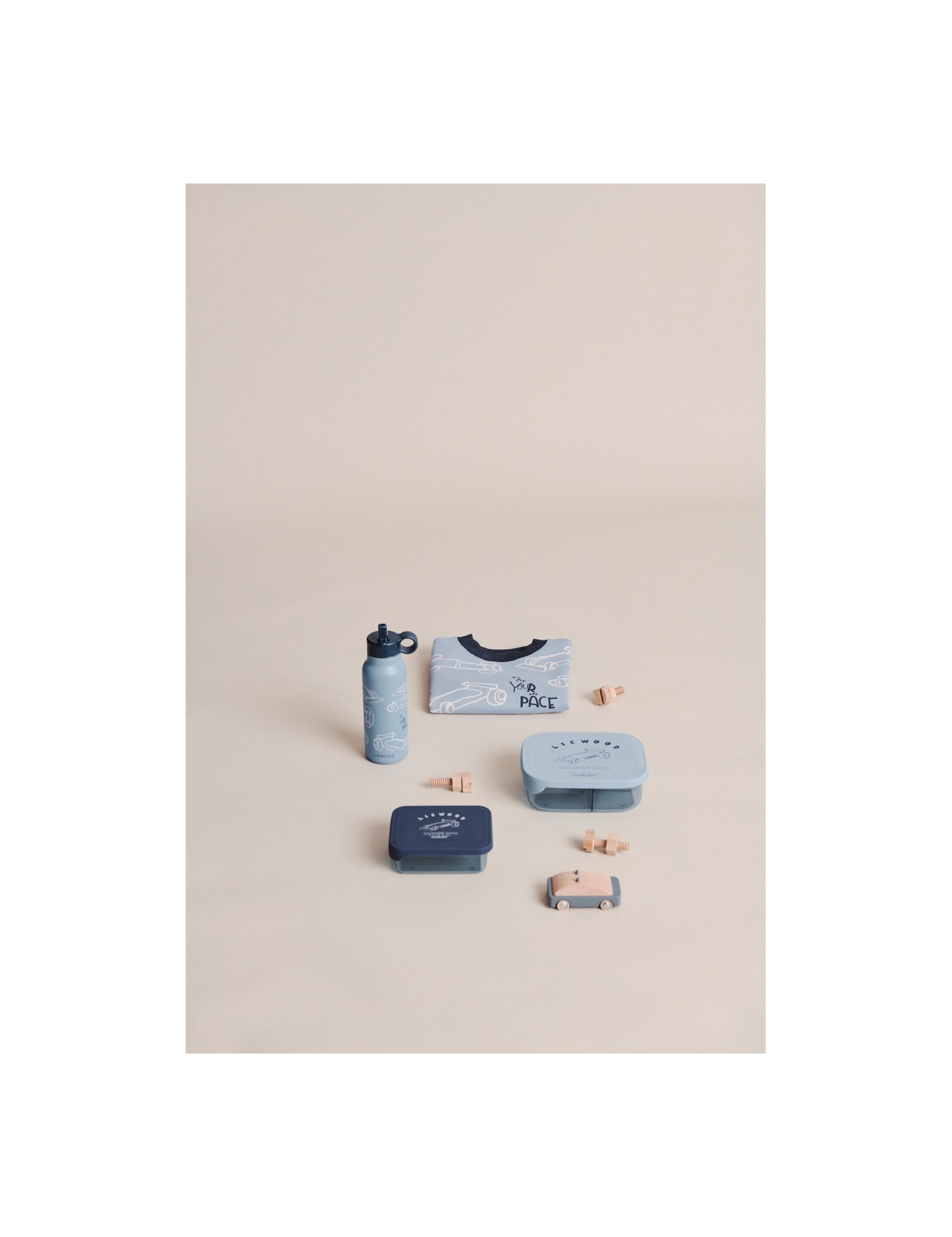 Liewood Lunchbox z Przegródkami ARTHUR 850 ml RACE CARS