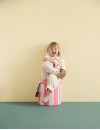 Kid's Concept - pufa cylindryczna ze schowkiem, różowa Kid's Concept - pufa cylindryczna ze schowkiem, różowa
