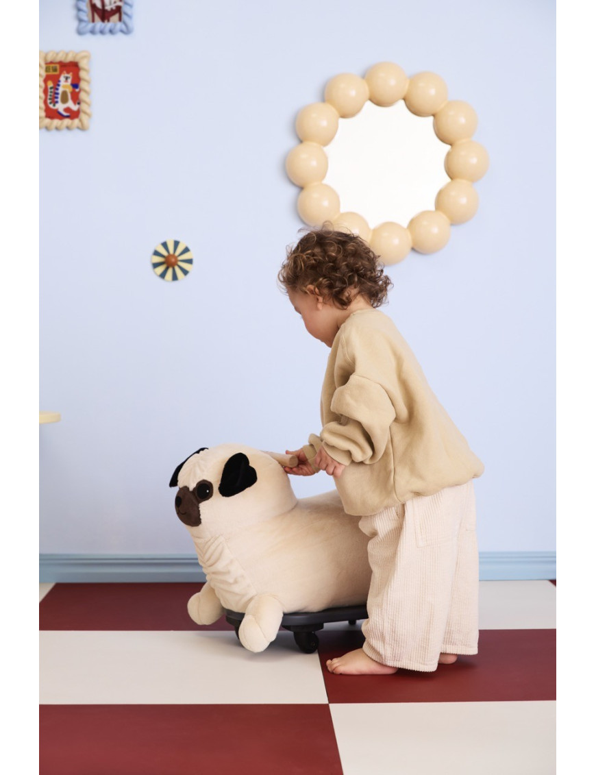 KID'S CONCEPT - jeździk piesek mops Peg