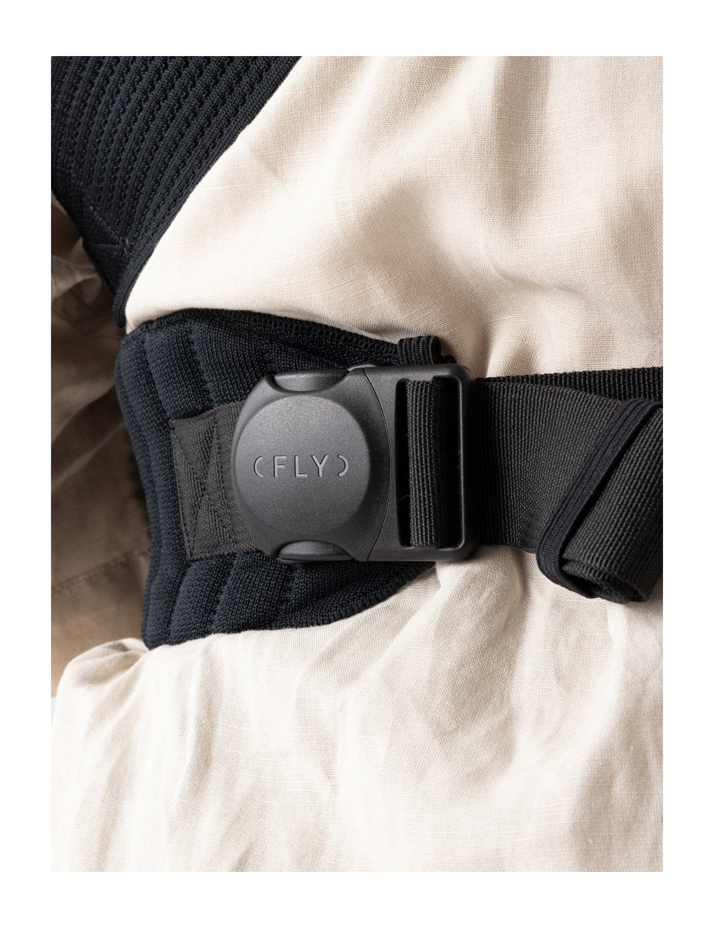 Nosidełko Flybaby 3D Knit – ergonomiczne od urodzenia | Ecobobo