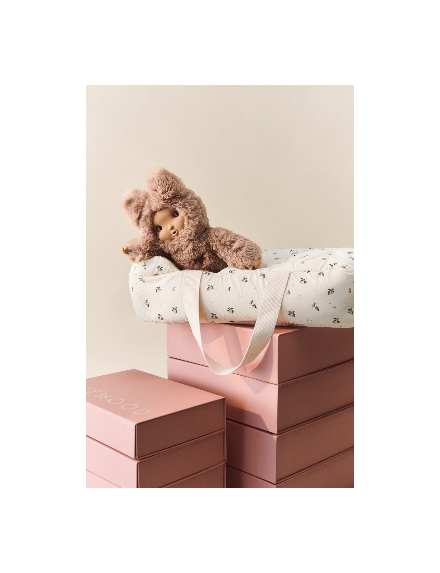 MELISSE Doll Lift – Nosidełko dla Lalek | Ecobobo MELISSE Doll Lift – Nosidełko dla Lalek | Ecobobo