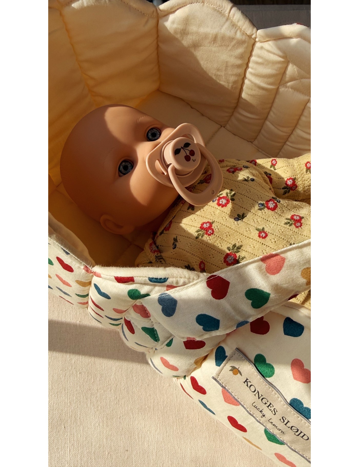 Doll Lift – Bawełniane Nosidełko dla Lalek | Ecobobo