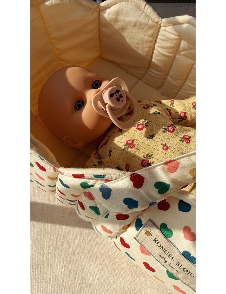 Doll Lift – Bawełniane Nosidełko dla Lalek | Ecobobo