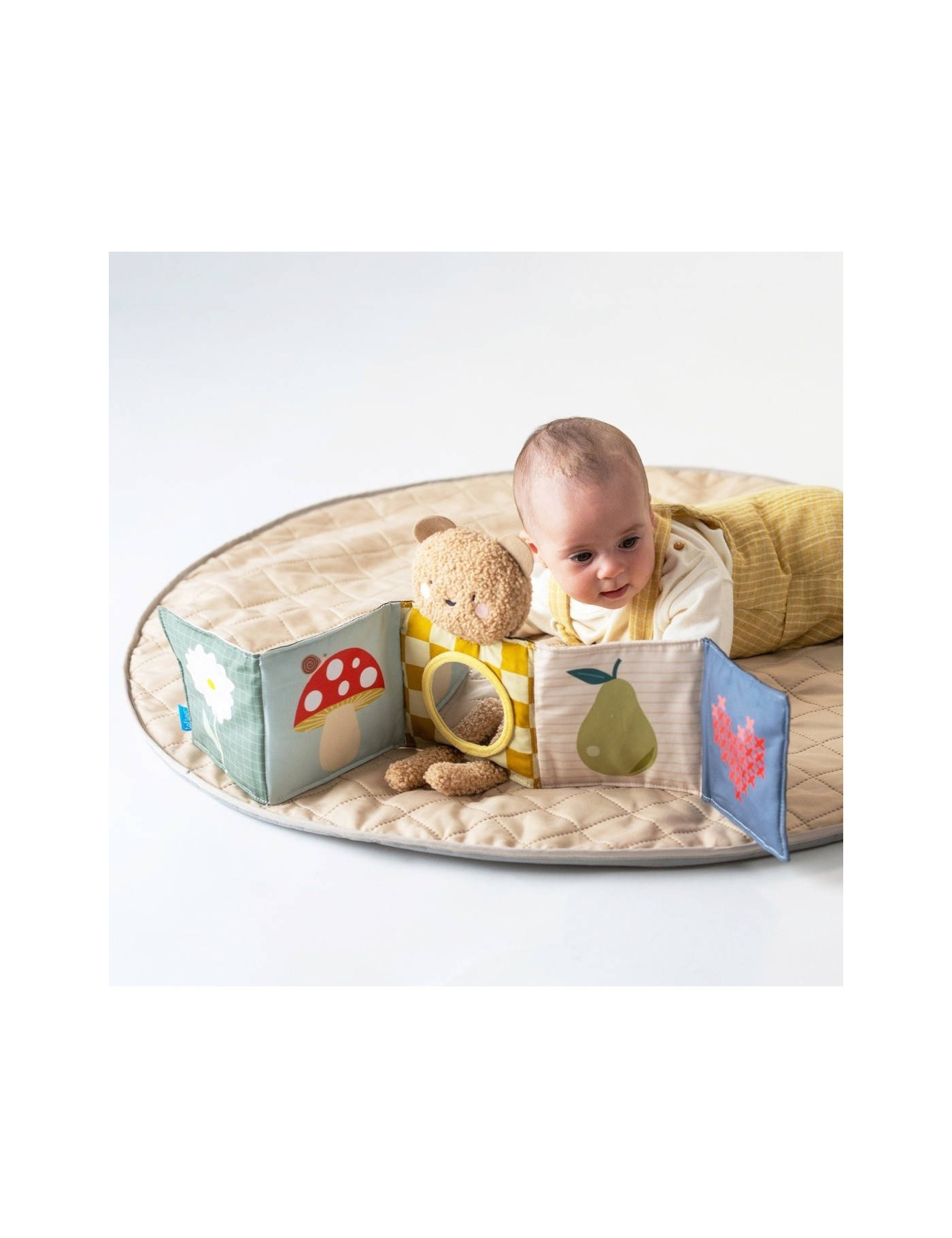 Taf Toys Przytulny Miś – Książeczka Sensoryczna 0m+ | Ecobobo Taf Toys Przytulny Miś – Książeczka Sensoryczna 0m+ | Ecobobo