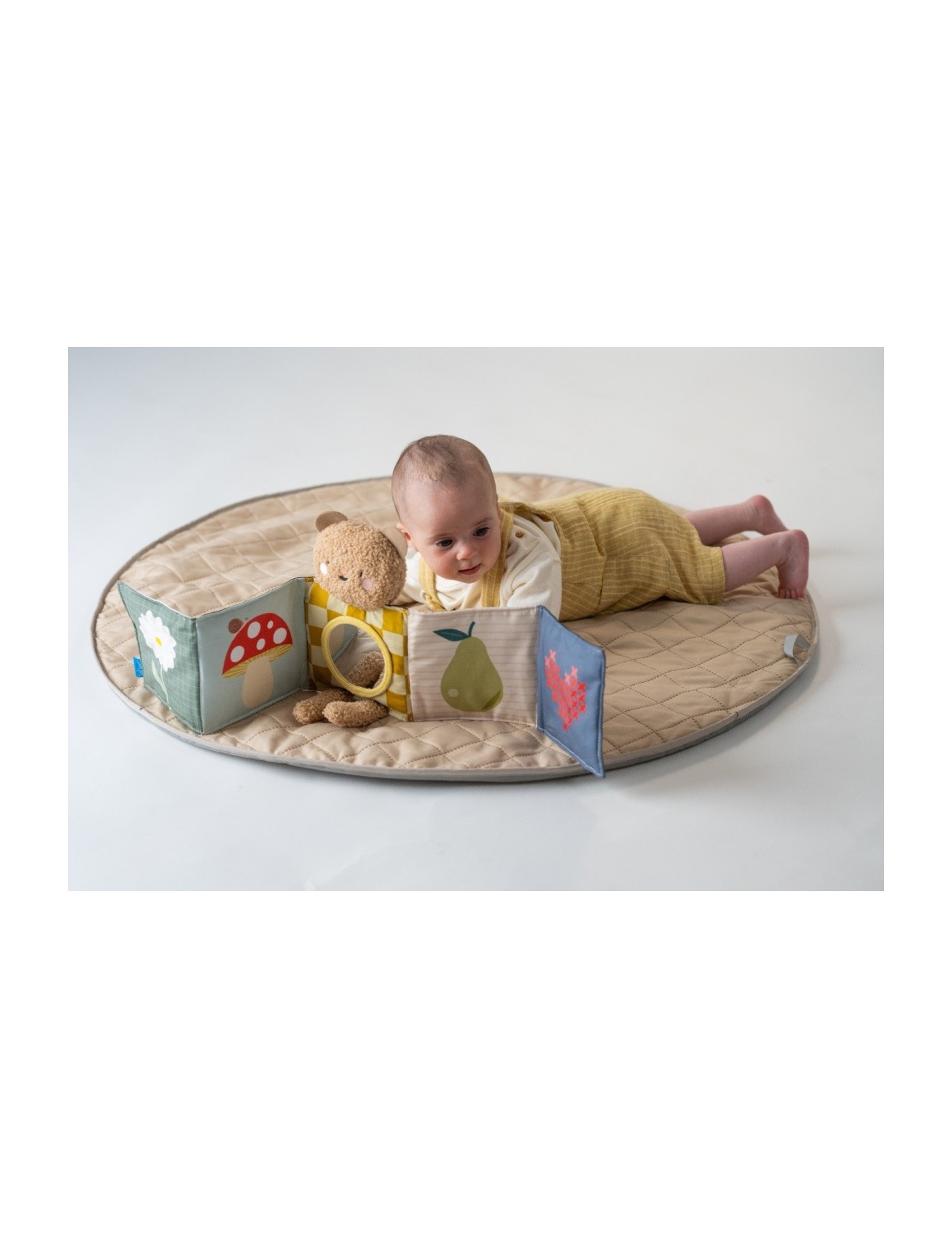 Taf Toys Przytulny Miś – Książeczka Sensoryczna 0m+ | Ecobobo Taf Toys Przytulny Miś – Książeczka Sensoryczna 0m+ | Ecobobo