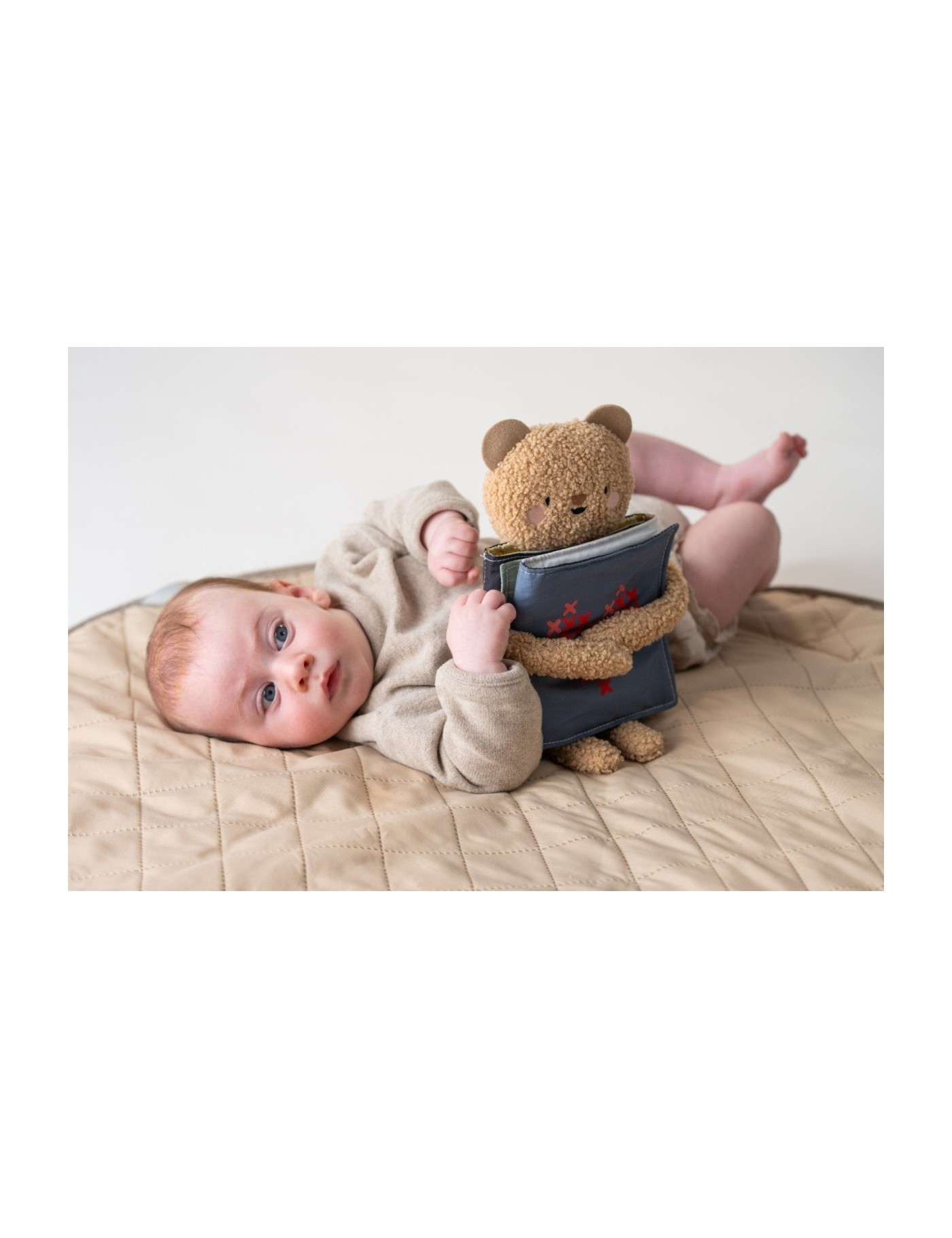 Taf Toys Przytulny Miś – Książeczka Sensoryczna 0m+ | Ecobobo Taf Toys Przytulny Miś – Książeczka Sensoryczna 0m+ | Ecobobo