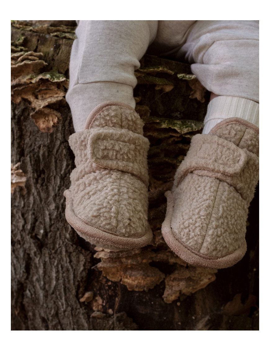Lodger Slipper Teddy Fleece – miękkie kapcie niemowlęce – Ecobobo
